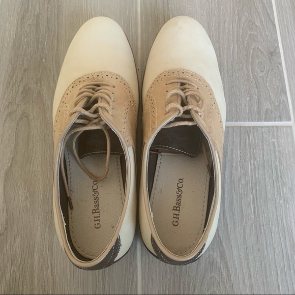 G.H. Bass & Co Oxfords - Size 10 - Picture 5 of 7